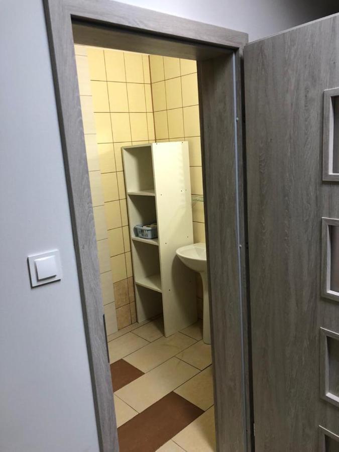 Apartament Dla 4 Osob Dęblin Esterno foto